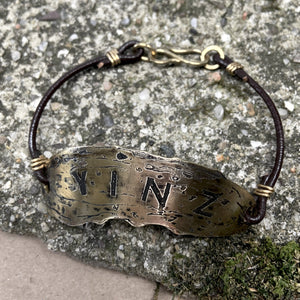 YINZER Pickle bracelet - Brass, leather