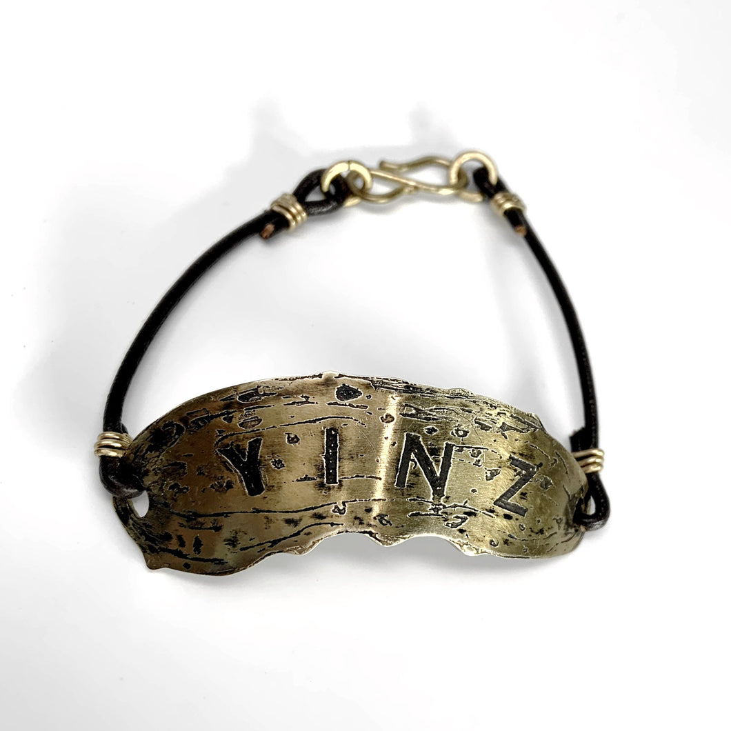 YINZER Pickle bracelet - Brass, leather